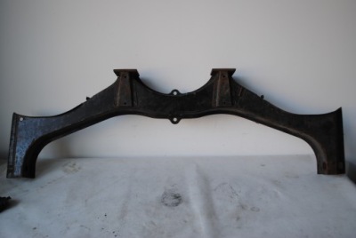 Trabant 601/1.1 jaskółka кронштейн двигателя фото №1