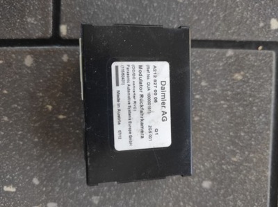 Модуль камеры заднего вида mercedes w212 a2128270006 фото №1