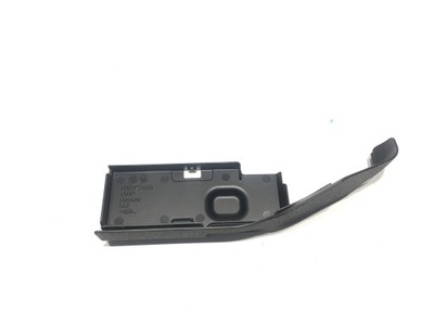 Захист шарнір капот q3 8u lift 8u0823630 фото №1