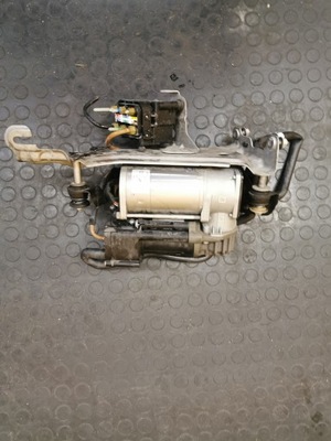 A2133200104 MERCEDES-BENZ W213 W257 SPREZARKA, COMPRESSOR SUSPENSION  