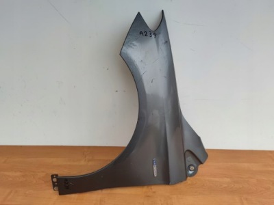 Mercedes b-klasa 246 ліве крило перед оригінал фото №1