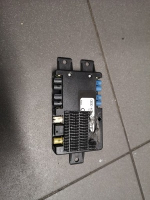 Усилитель антенный audi a6 c5 4d0035530d фото №1