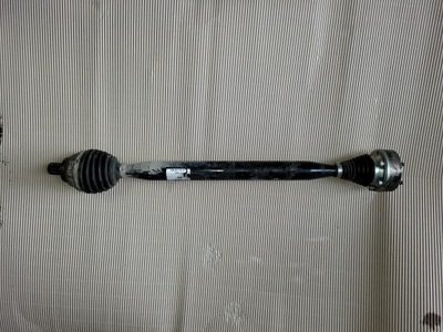 Привідний вал права octavia iii t-roc 1.6 tdi 5q0407272ff фото №1