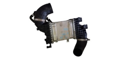 Vw t6 интеркулер 04l145749l фото №1