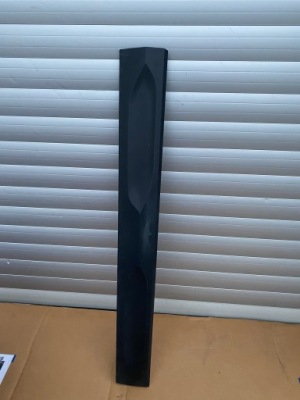 Молдинг двері правий перед bmw x2 f39 7421440 фото №1