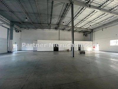 Magazyny i hale, Toruń, 830 m²