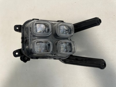 Kia sportage iv 2015- противотуманная фара правый drl gt line 92202f1100 фото №1