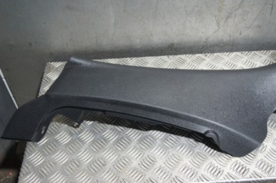 Молдинг накладка поріг ліве задні audi a3 8v 8v4867767b фото №1