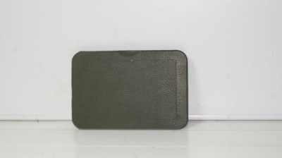 Mercedes r107 sl slc крышка коробка предохранителей 1076880435 фото №1