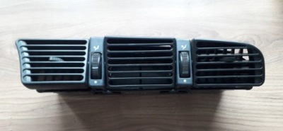 Решётка обдув кабины boxer 2001 r. фото №1