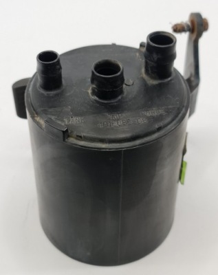 Фільтр вугільний bmw 1 e81 2.0 b 6764044 фото №1