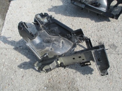 Citroen c4 picasso 06-13 лонжерон рама підкрилок чверть - ліва передня фото №1