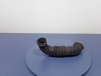 Opel zafira c труба пабтрубок  воздухозаборник шланг воздуха 13391740 фото №1