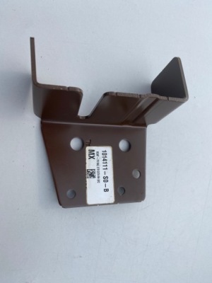 1014111-s0-b tesla s кронштейн лонжерон фото №1