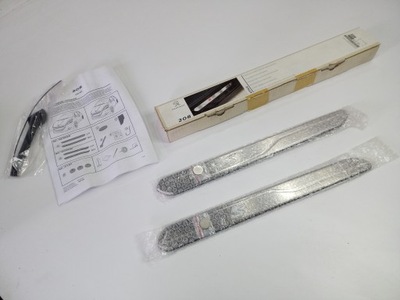 Оригинальные накладки накладки порог peugeot 208 фото №1