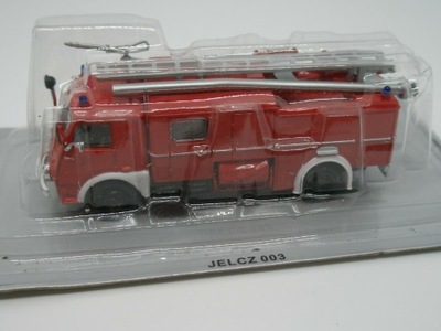 JELCZ 003 STAR 25 KULTOWE AUTA PRL 1:72