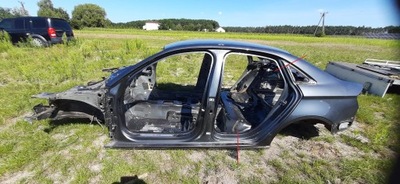 Чверть крила лівий задня sedan audi a3 8v фото №1