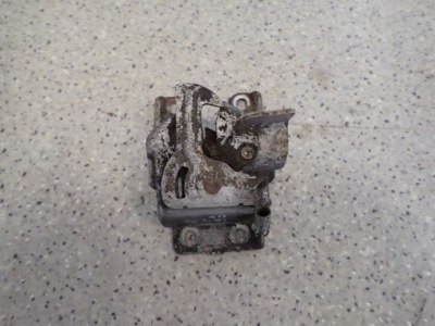 Suzuki ignis 00-03 замок капот фото №1