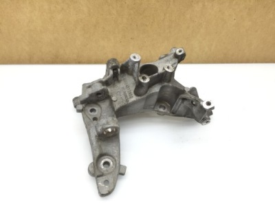 Citroen ds4 1.6 ehdi основание кронштейн кронштейн генератора фото №1