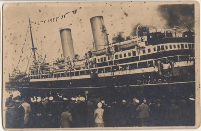 Gdynia. Port. SS Pułaski.