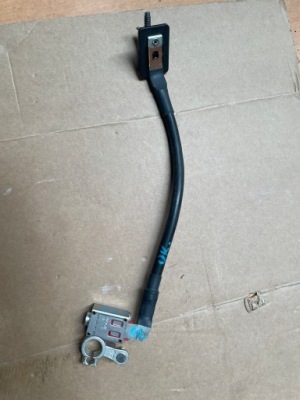 Клема плюсова mercedes n000000007867 фото №1