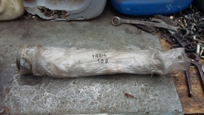 Toyota yaris вал розподільного валу фото №1