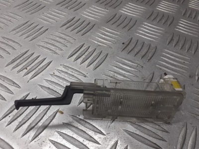 Освітлення лампа бардачка renault modus 8200024033 фото №1