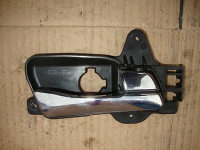 Ручка внутренняя правый задняя hyundai i30 07-12r фото №1