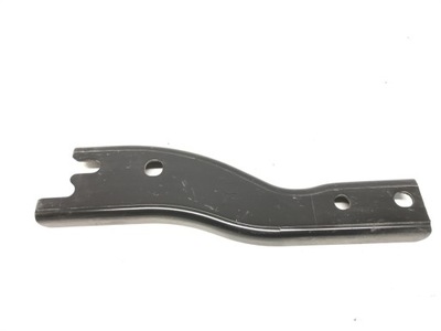 Toyota hilux кронштейн бампера правый задняя фото №1