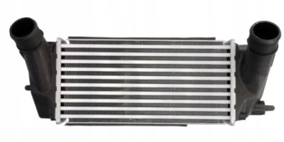 Интеркулер ford fiesta vi 1.0 ecoboost 2008-2017 фото №1