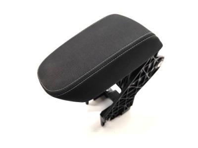 Skoda scala подлокотник 654864207a фото №1