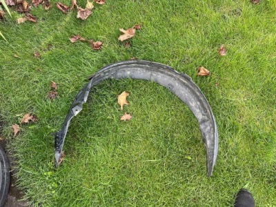 Kia sportage iii підкрилок праве передні 10-15 фото №1