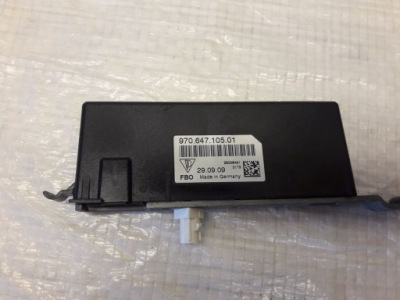 Porsche panamera 970 підсилювач антени 97064710501 фото №1