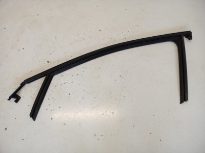 Прокладка двері лівий перед citroen c5 aircross 9811586080 фото №1