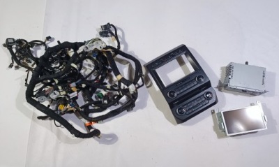 Радіо дисплей навігація панель ford expedition 2018- фото №1