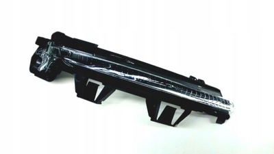 Volvo s90 v90 xc90 правый поворотник зеркало оригинальный номер 31402891 фото №1