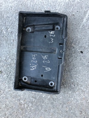 Mercedes c klas w205 основание аккумулятор фото №1