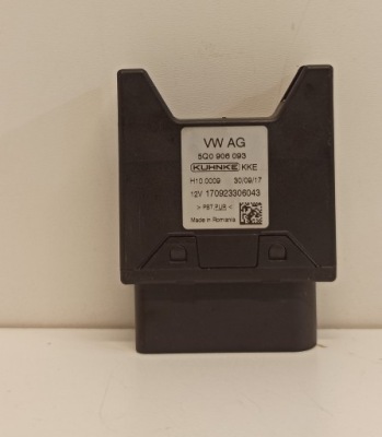 Audi a3 8v модуль насоса топлива 5q0906093 фото №1