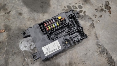 Corsa d 1.2 коробка модуль запобіжників 13142240 фото №1