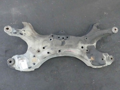 SUBBASTIDOR VIGA DEL MOTOR TOYOTA AVENSIS II T25 2.0D4D  