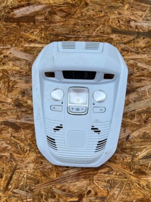 Лампа потолочный 9814584177 peugeot 5008 ii фото №1