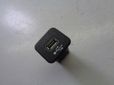 Роз'єм port usb jeep renegade 1.4 multiair przed lift 2017 r фото №1