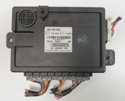 Модуль bcm hyundai genesis coupe 3.8 v6 95400-2m221 фото №1