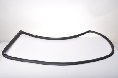 Maserati levante sq4 прокладка двері правий перед фото №1