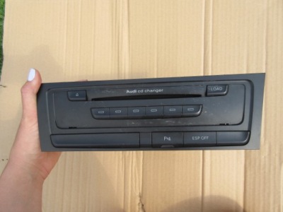 Чейнджер audi a4 b8 a5 8t2035110c фото №1