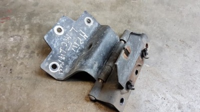 Actros mp3 кронштейн петля петля лампи ксенон фото №1