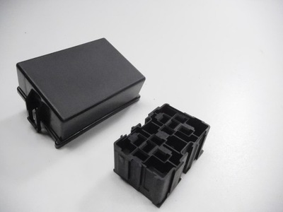 Реле renault megane 7701470881 фото №1