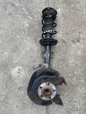 Vw polo vi амортизационная стойка поворотный кулак правая фото №1