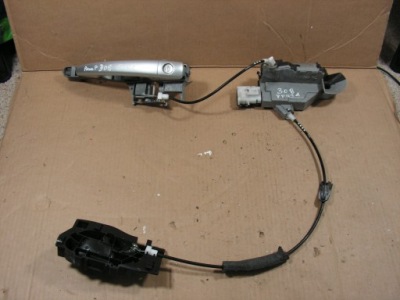 Замок ручка правый перед ezrc peugeot 308 фото №1