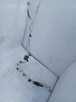 Mercedes r klasa w251 3.0 cdi шланг патрубок трубка кондиціонера a2518304015 фото №1